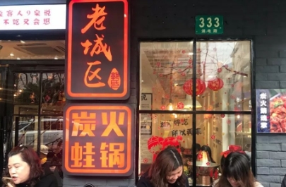 必一运动_印度持续高温天气致道路融化图片 以致近1100人死亡(图2) bsports必一运动